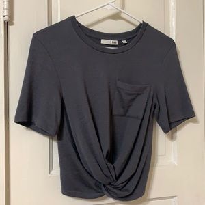 Aritzia Wilfred Free knotted gray short sleeve top